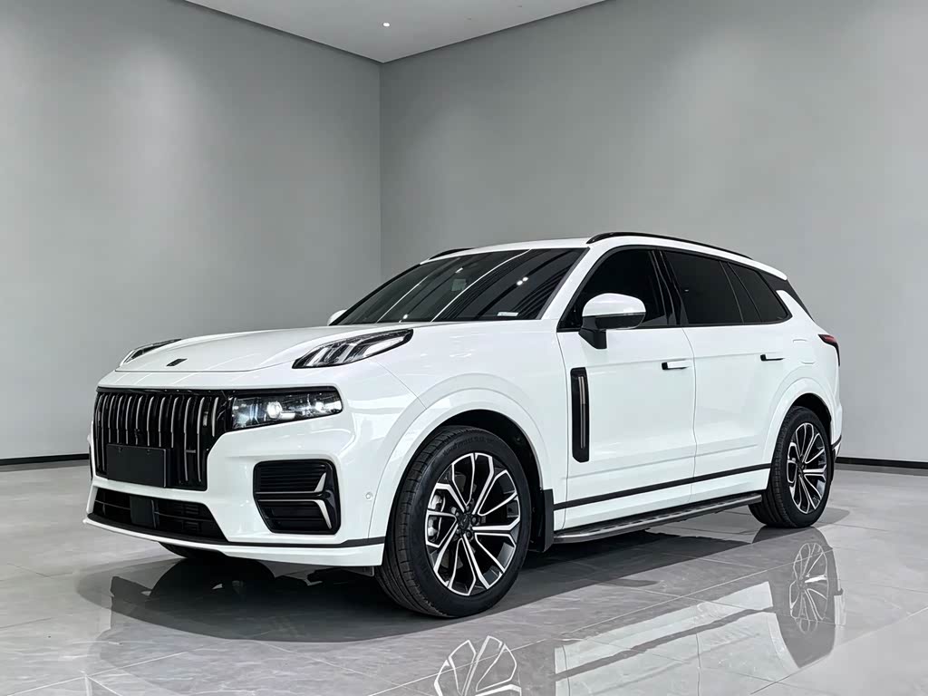 Lynk & Co 09 EM-P