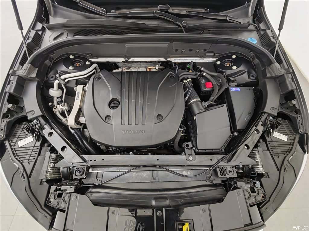 Volvo XC60, 2021 6