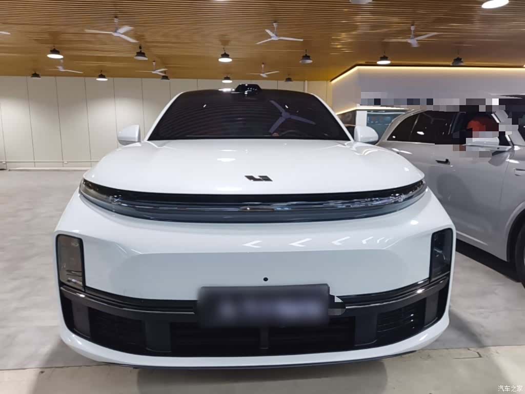 Li Auto L7, 2024 3