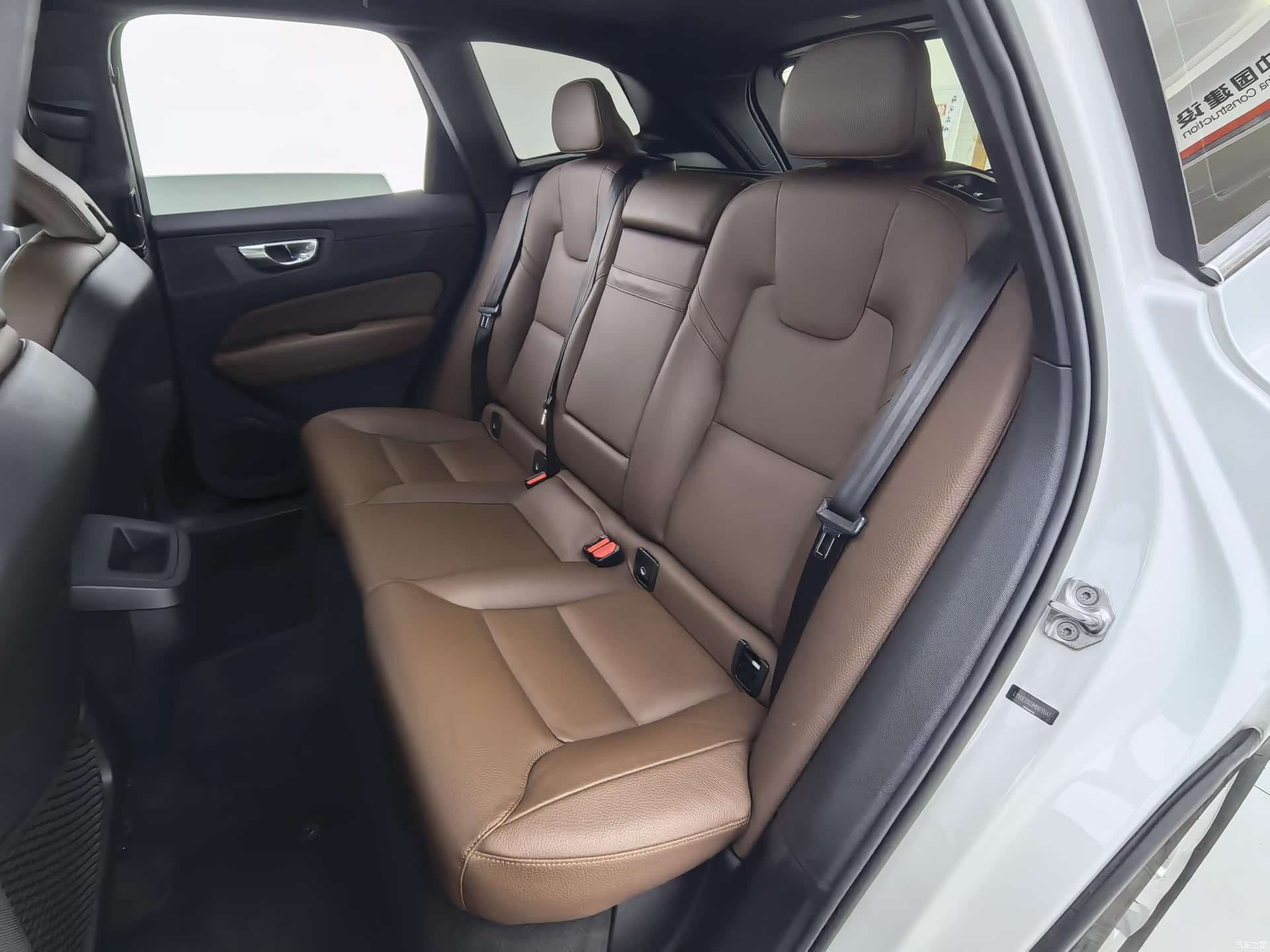 Volvo XC60, 2021 11