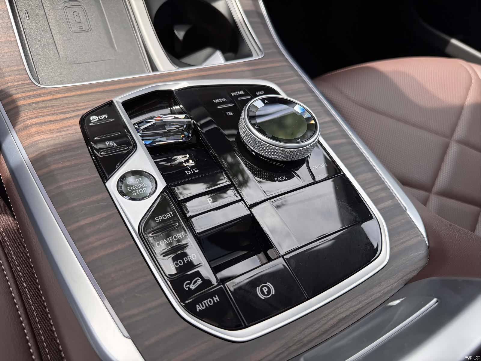 BMW X5, 2025 9