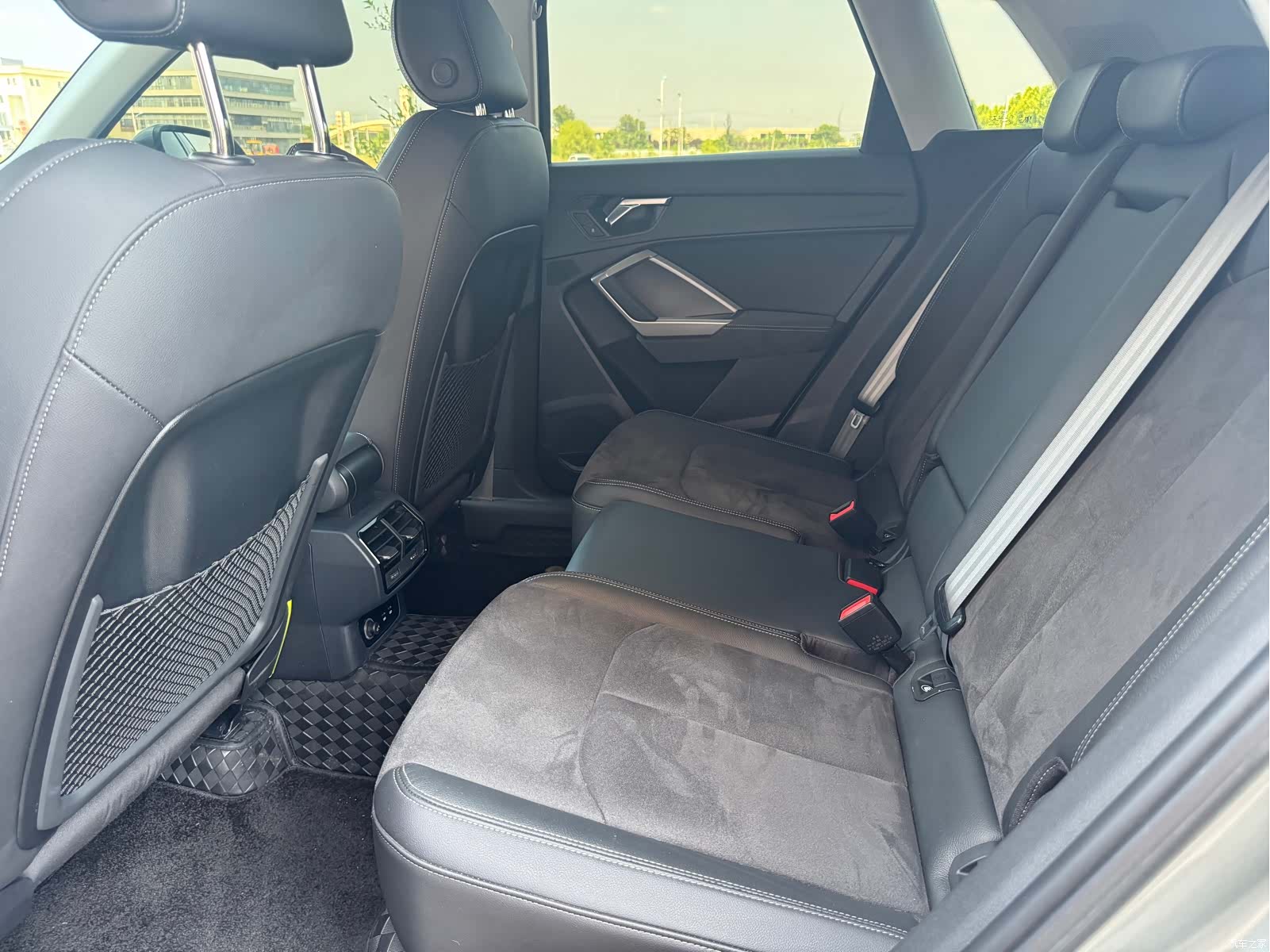 Audi Q3, 2023 6
