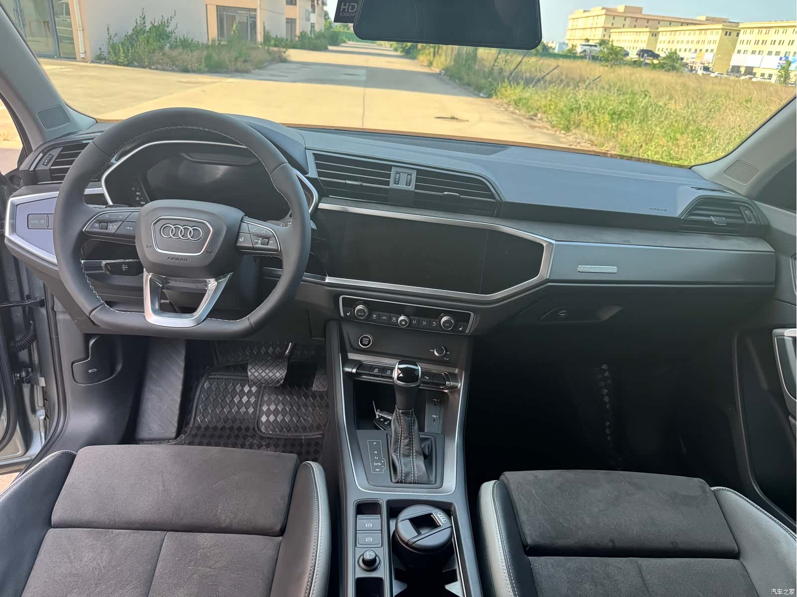 Audi Q3, 2023 9