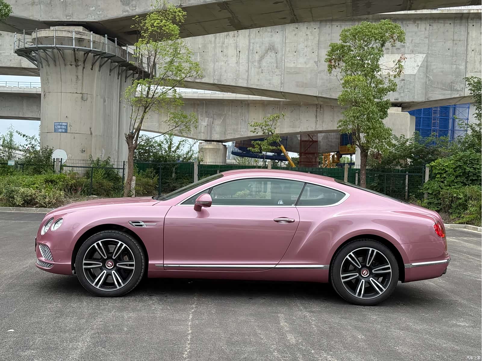 Bentley Continental GT, 2013 7