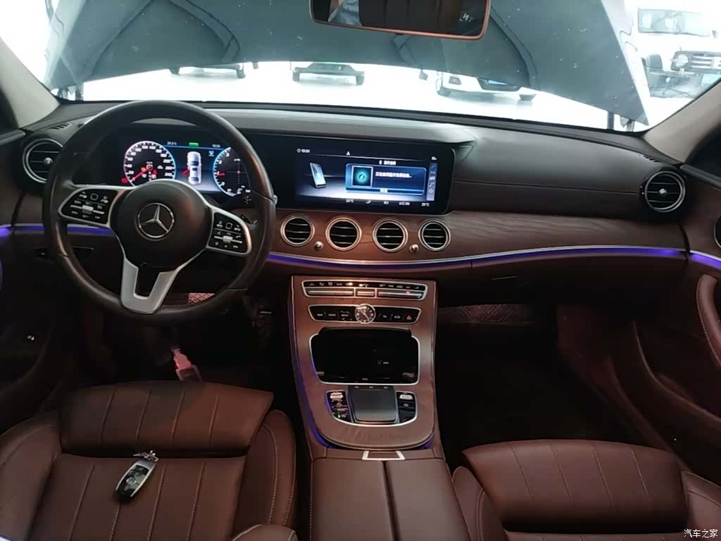 Mercedes-Benz E-Class, 2019 10
