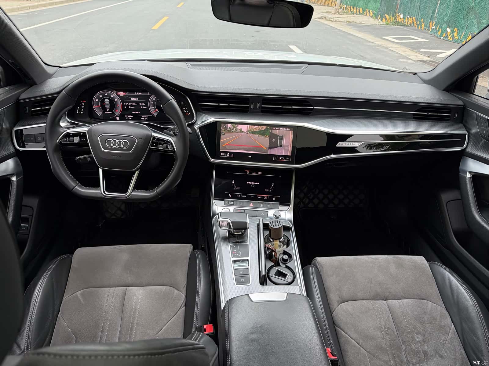 Audi A6L, 2019 все фото