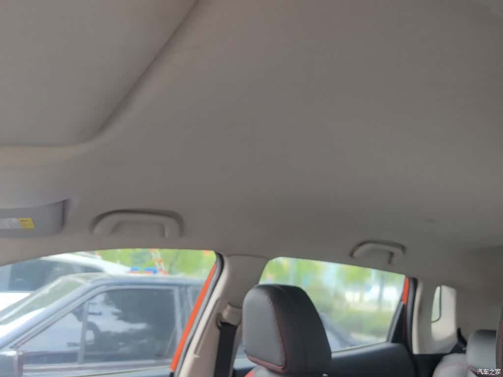 Changan CS15, 2017 18