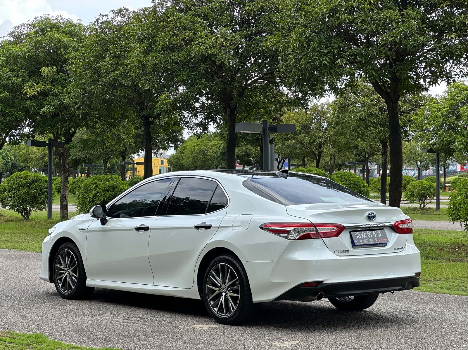 Toyota Camry, 2021 6