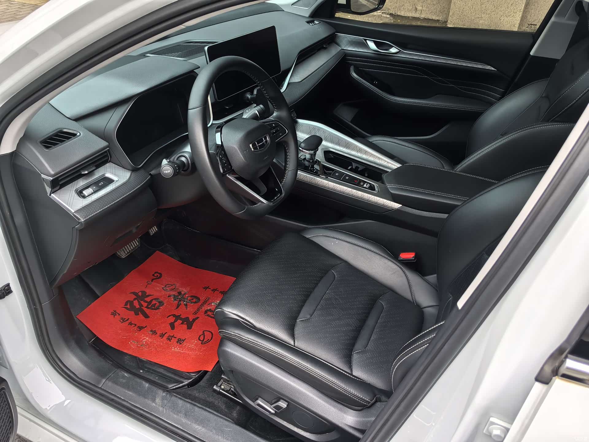 Geely Preface, 2022 все фото