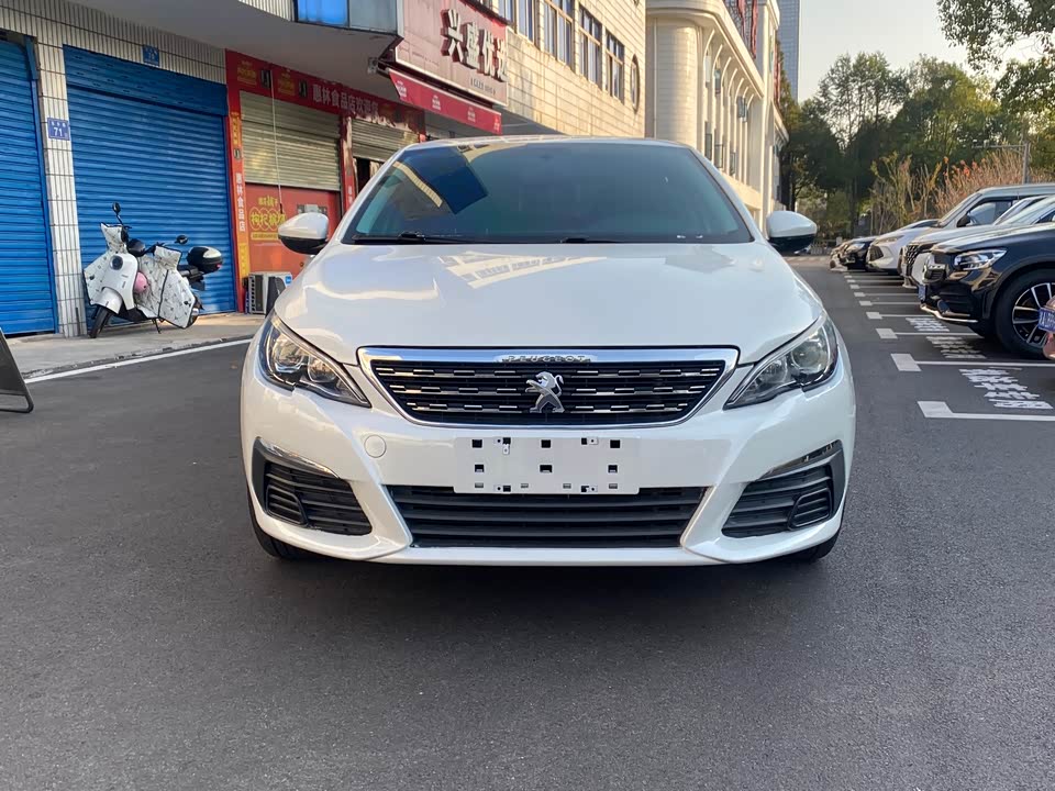 Peugeot 308