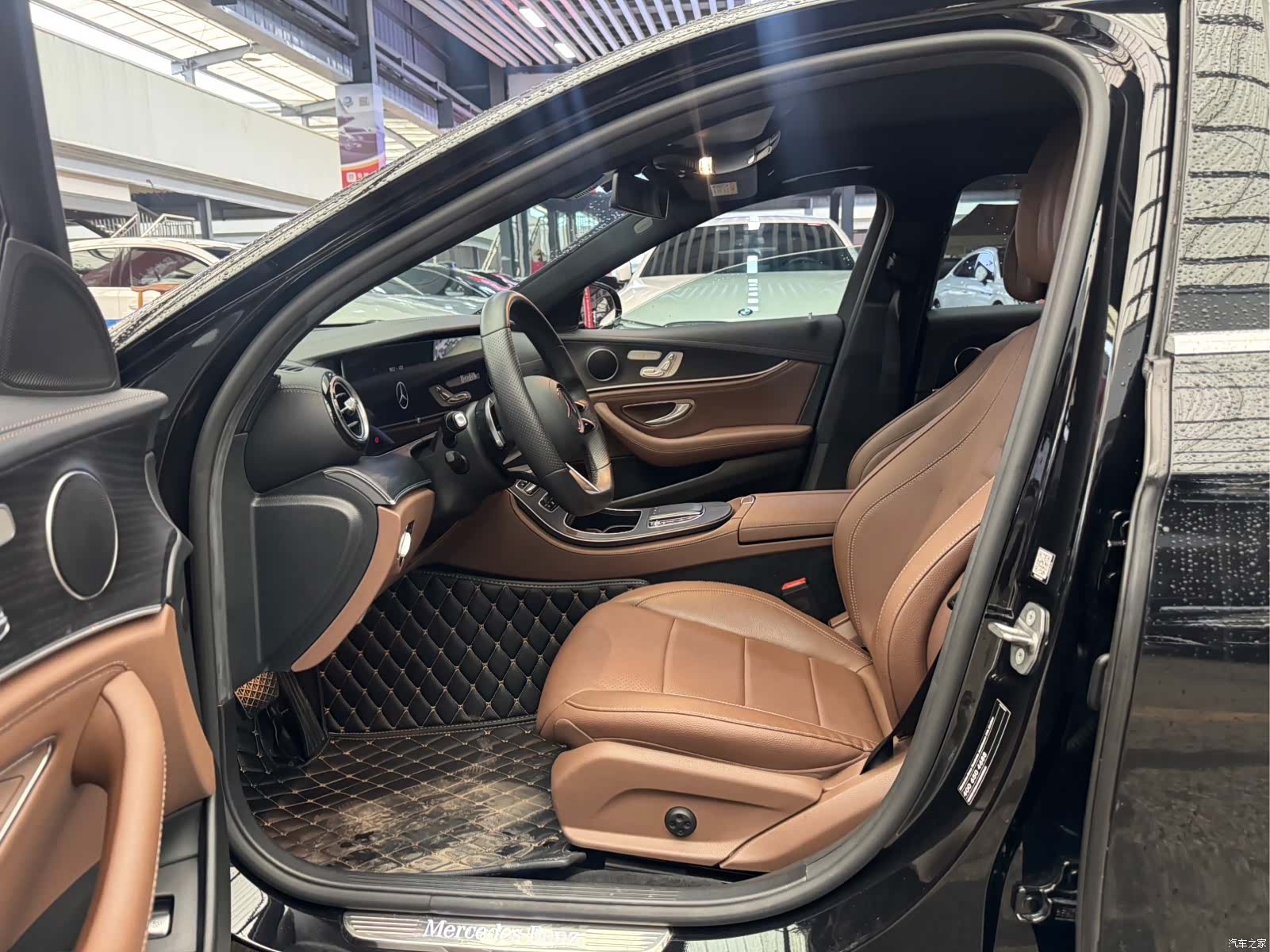 Mercedes-Benz E-Class, 2022 4