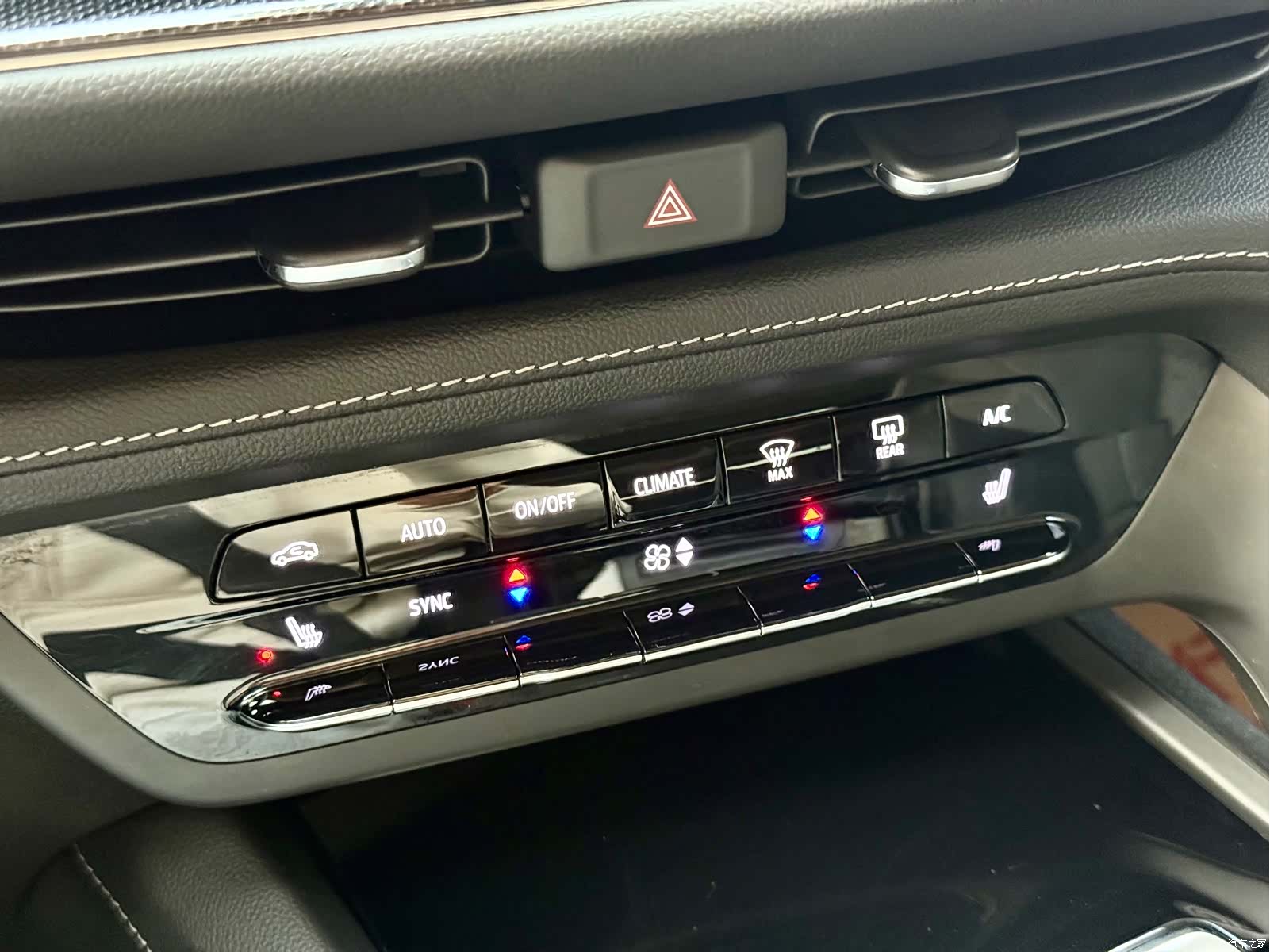Buick Envision Plus, 2023 24