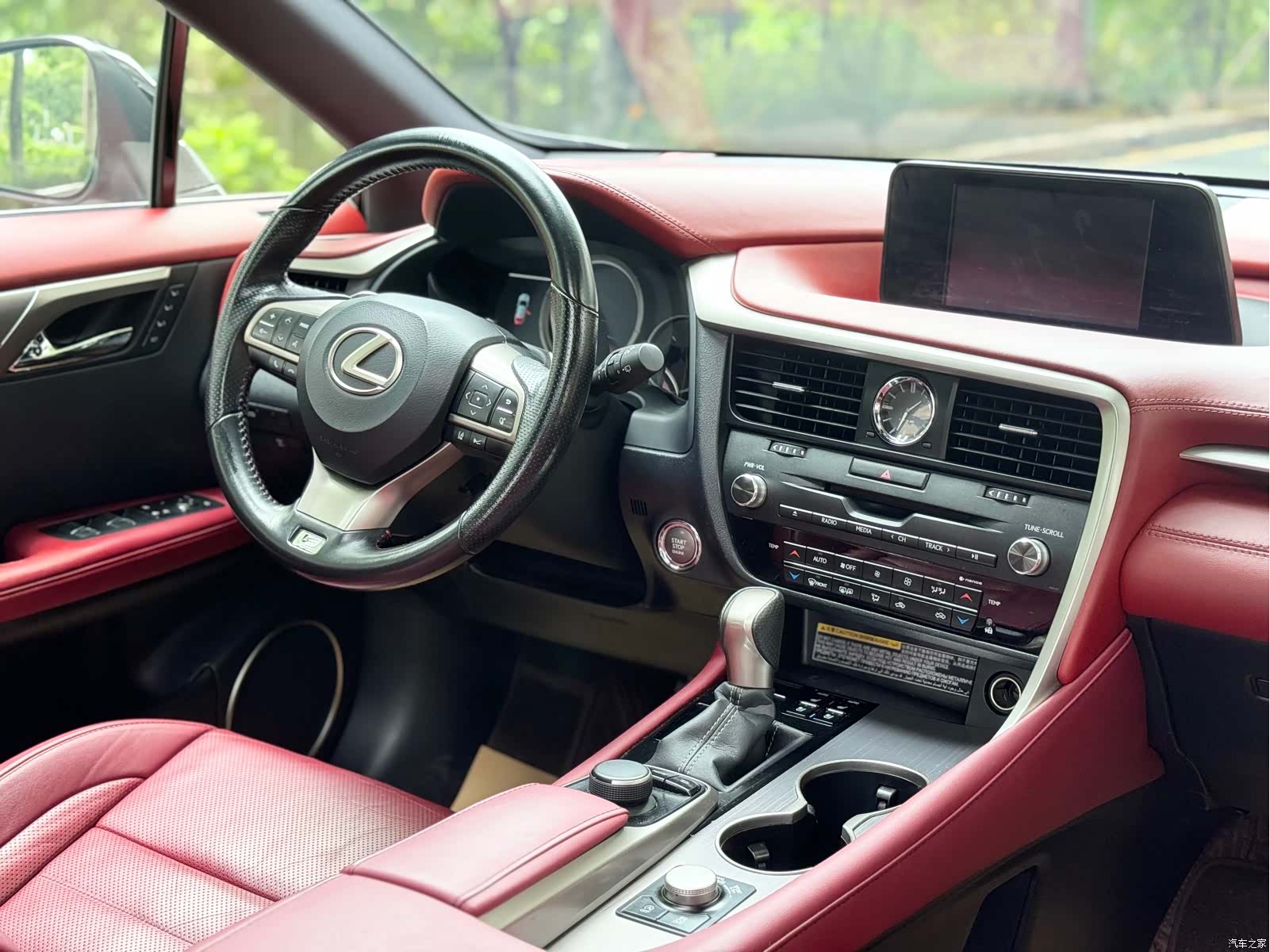 Lexus RX, 2016 11
