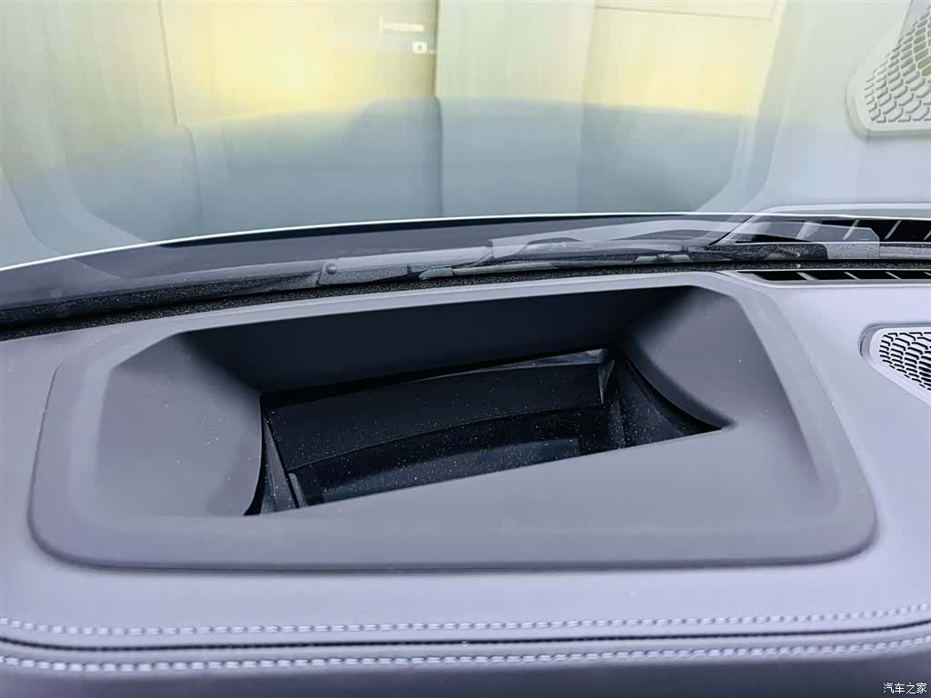 BMW M4, 2025 15