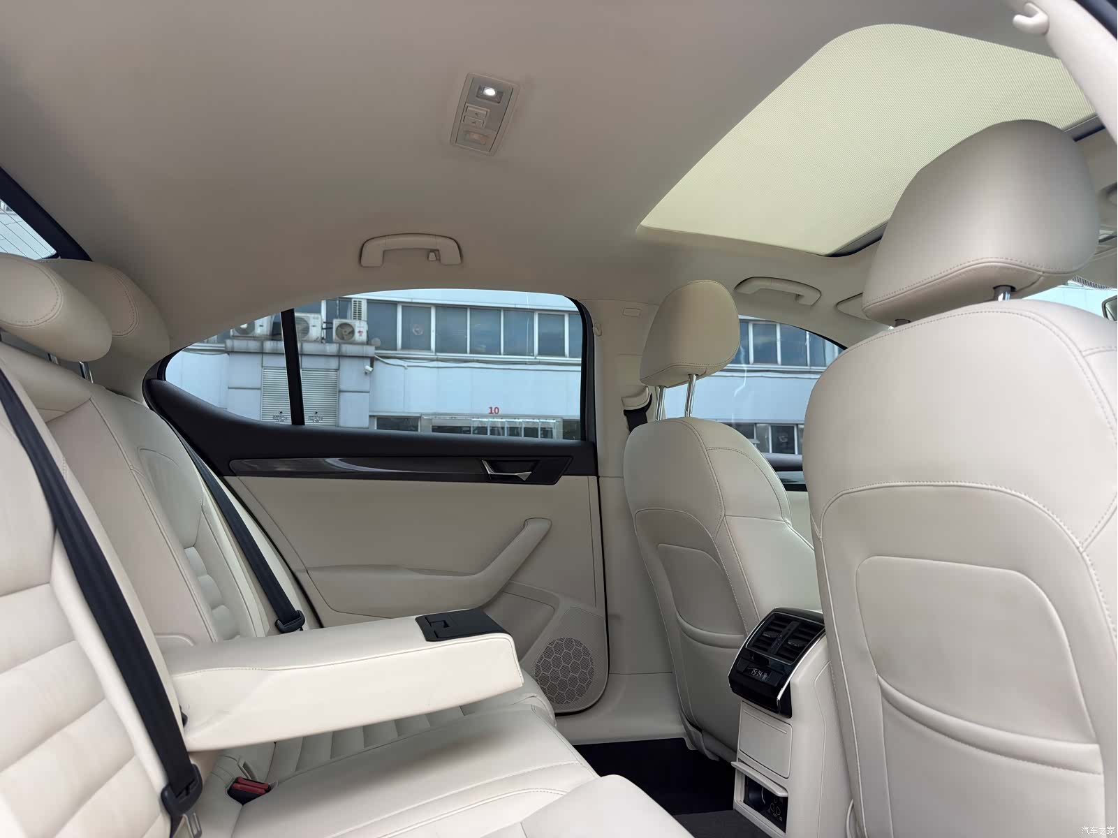 Skoda Superb, 2016 20