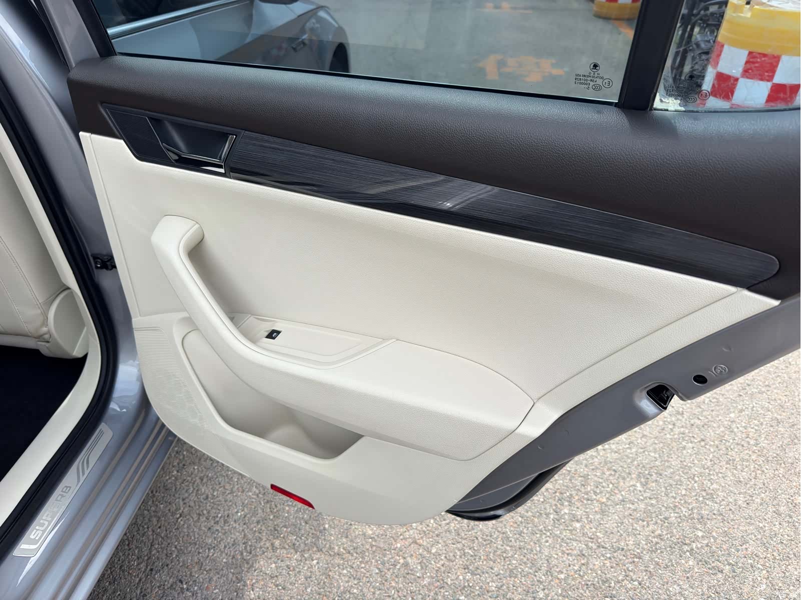 Skoda Superb, 2016 18