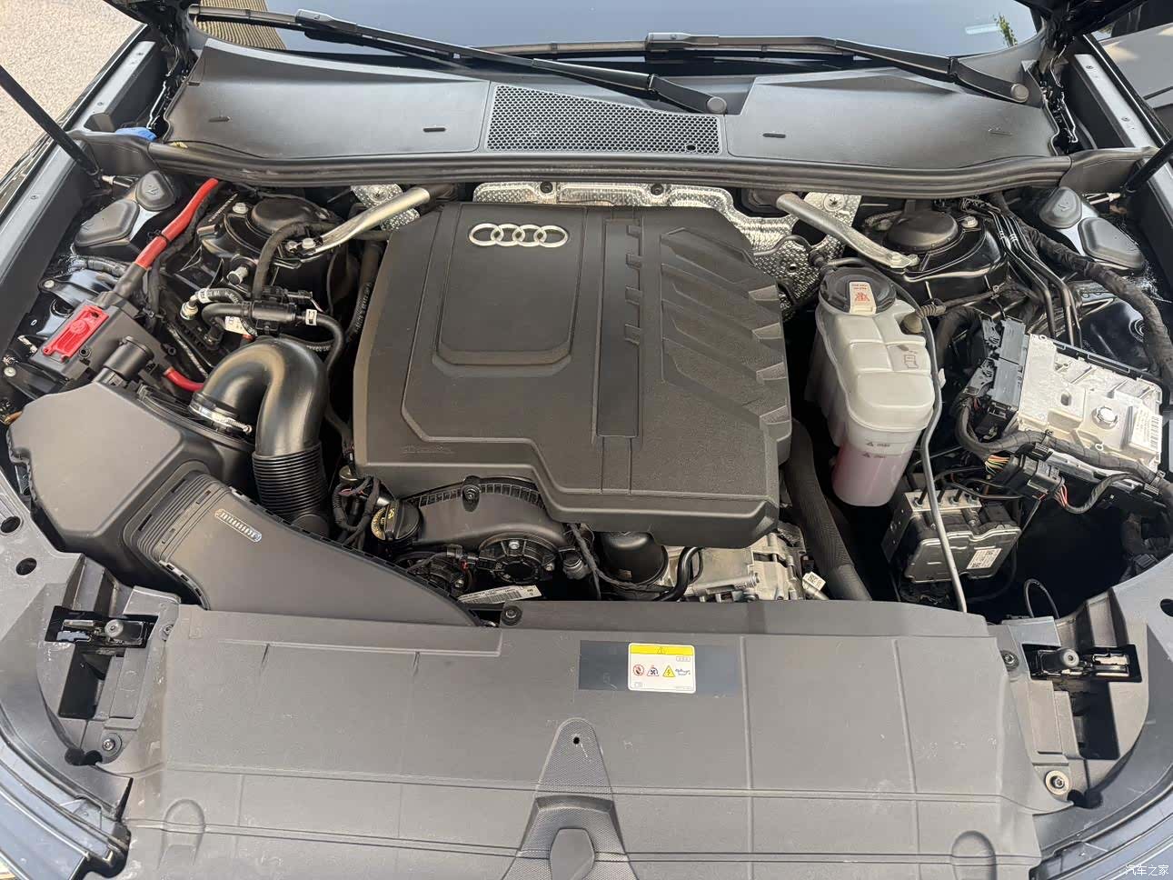 Audi A6L, 2024 все фото