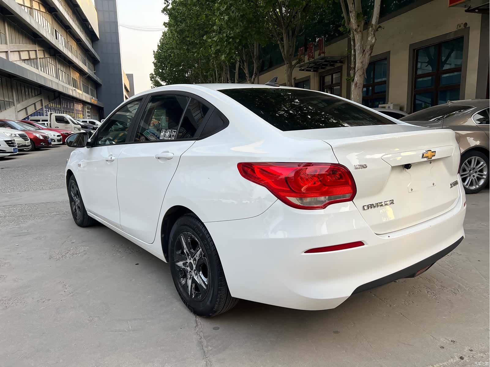 Chevrolet 320, 2019 6