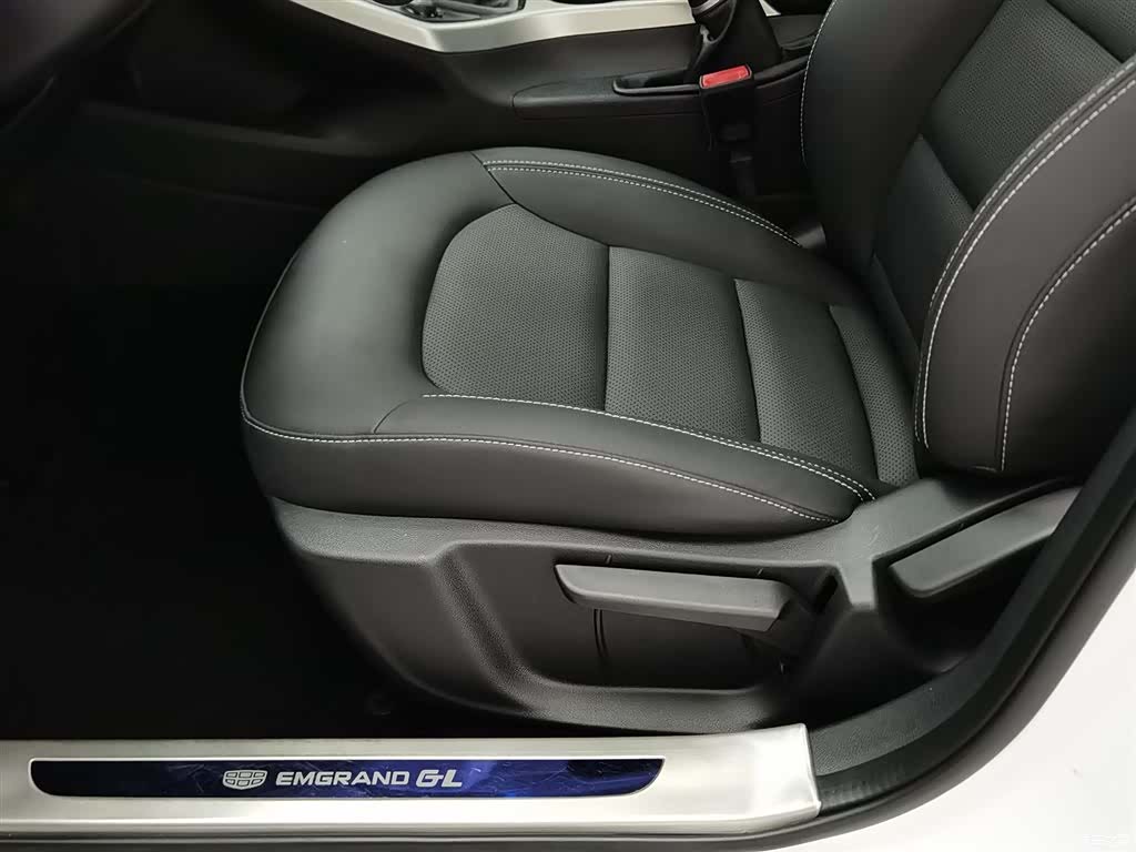 Geely Emgrand, 2017 20