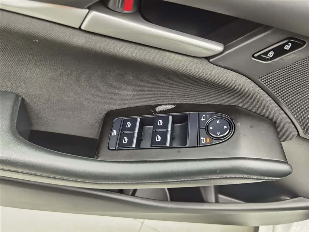 Mazda Mazda3, 2024 9