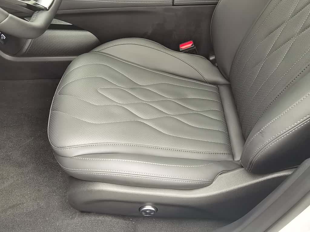 Chery A8L, 2025 20