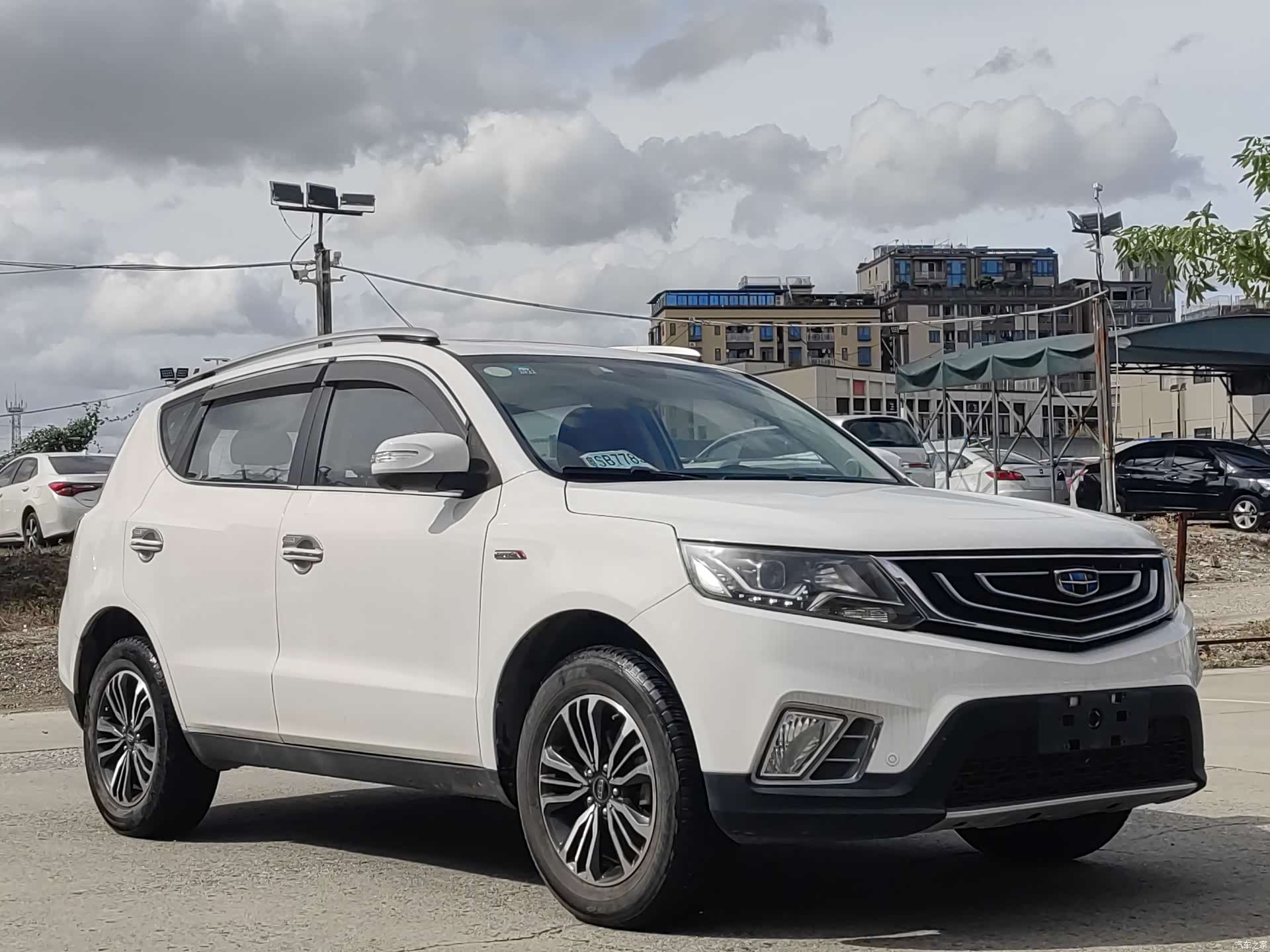 Geely X6, 2018 3