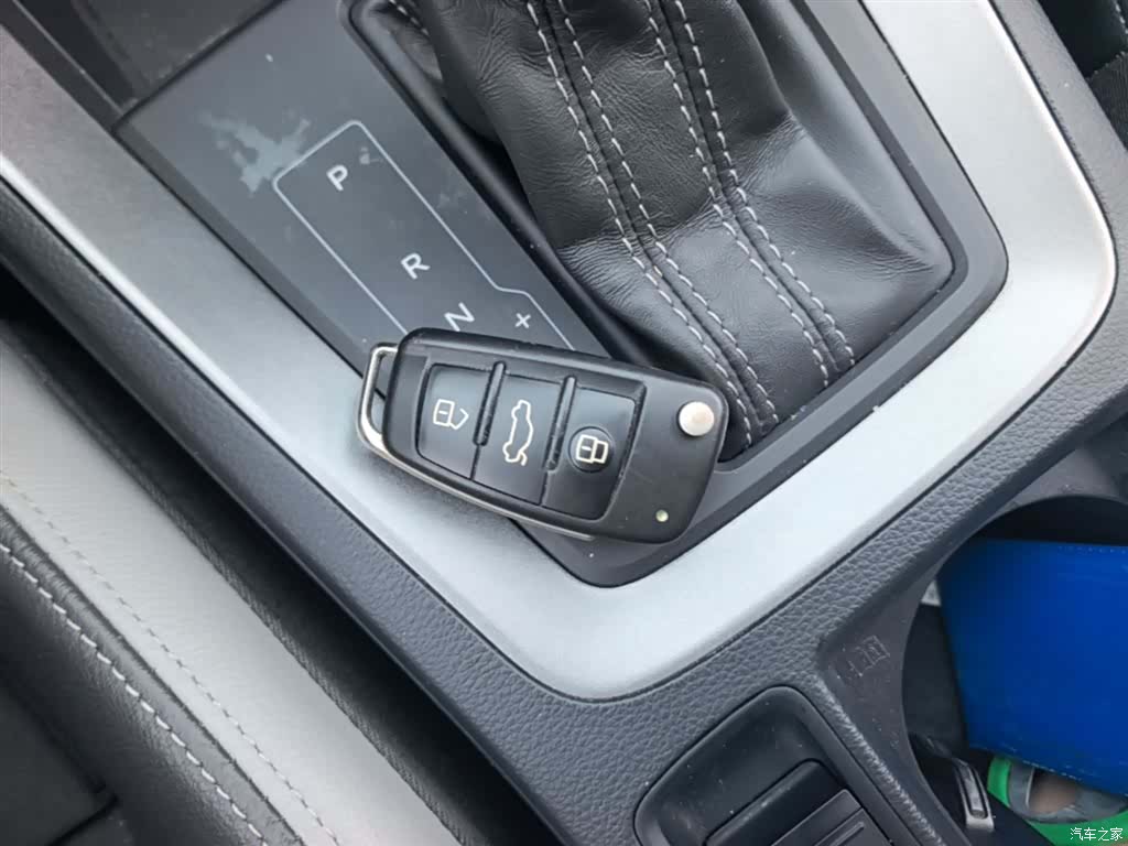 Audi Q3, 2022 9