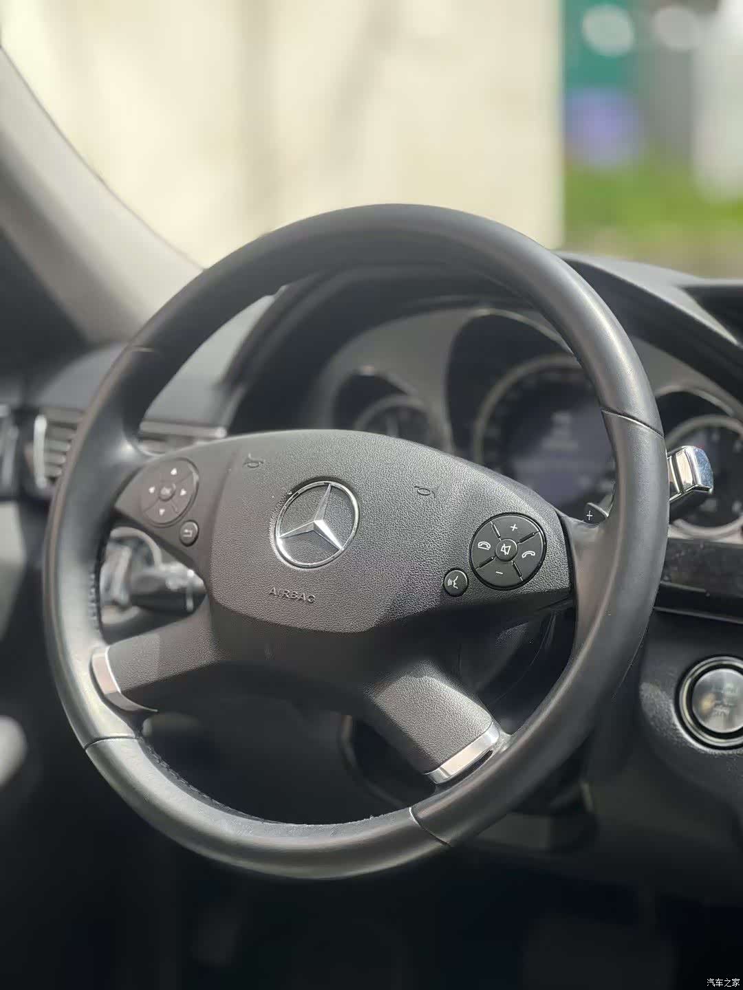 Mercedes-Benz E-Class, 2013 8
