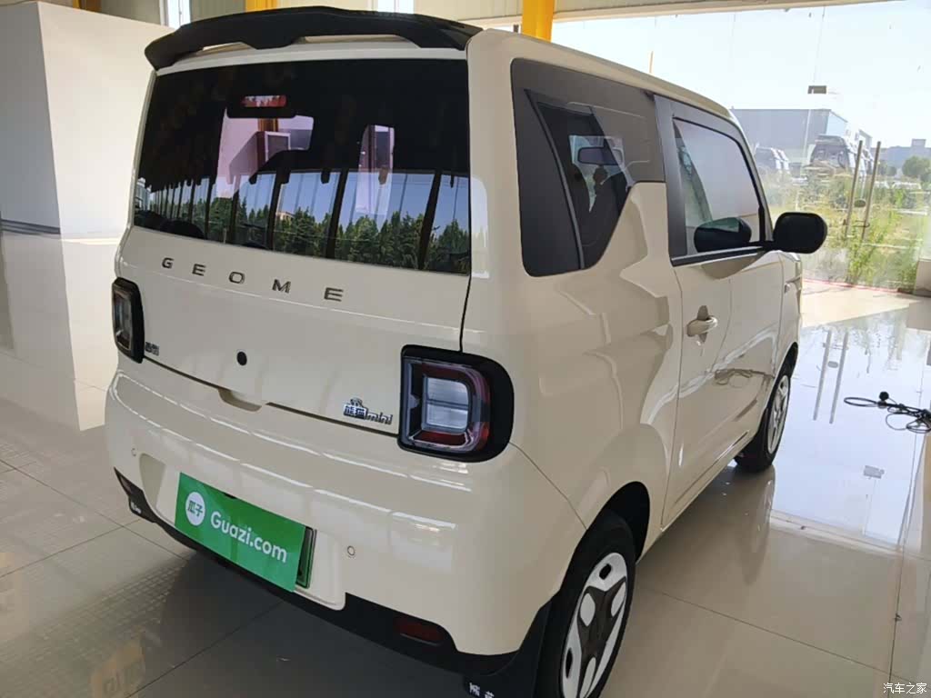 Geely Panda, 2025 7