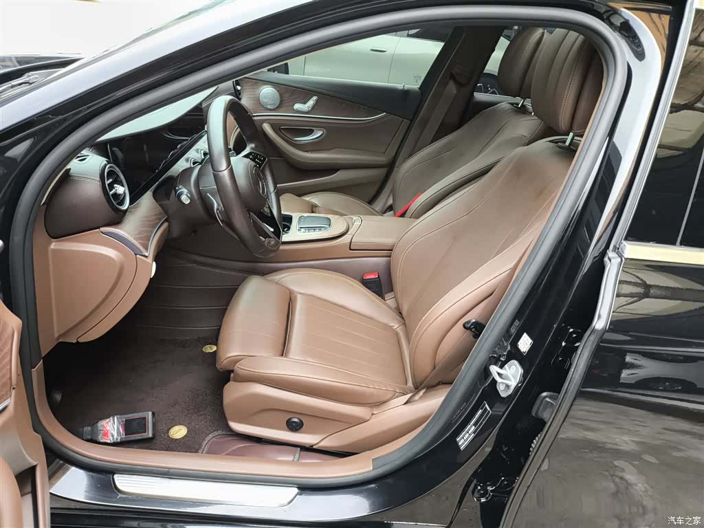 Mercedes-Benz E-Class, 2022 8