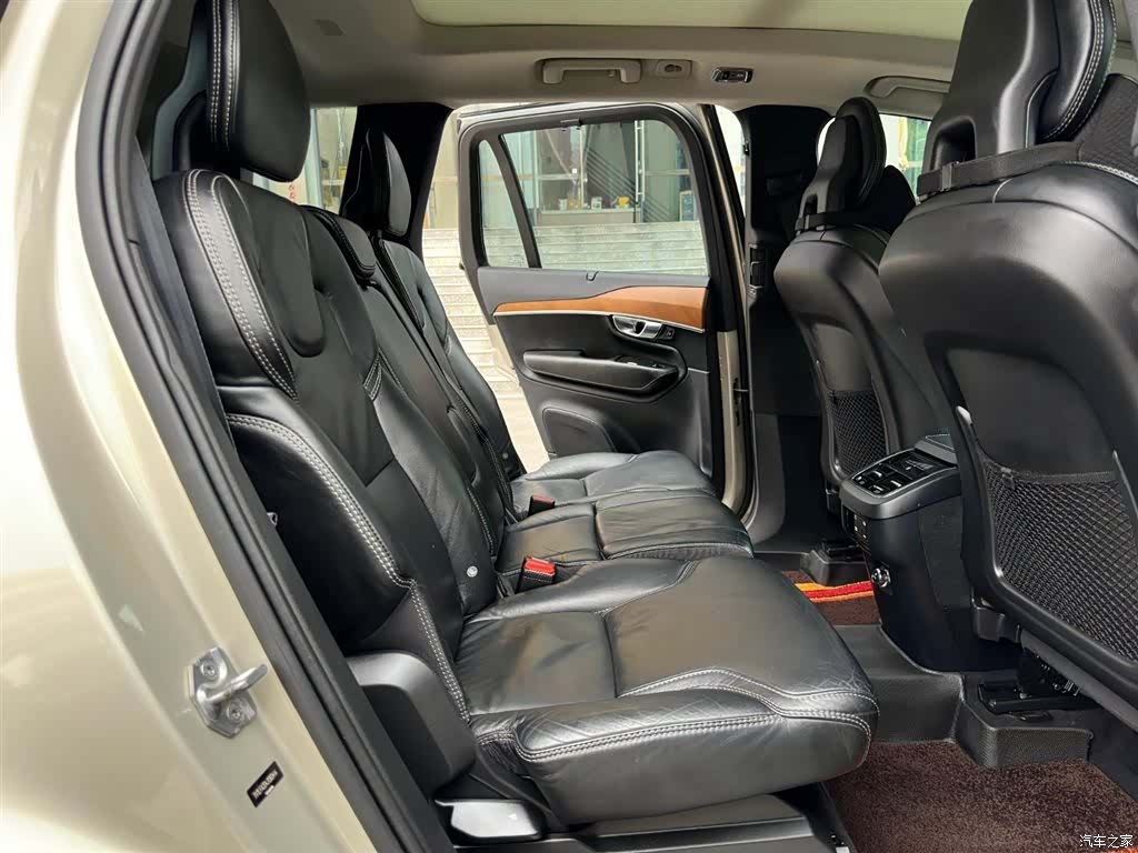Volvo XC90, 2018 14