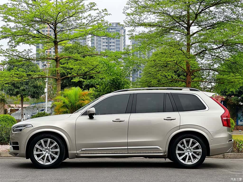 Volvo XC90, 2018 все фото