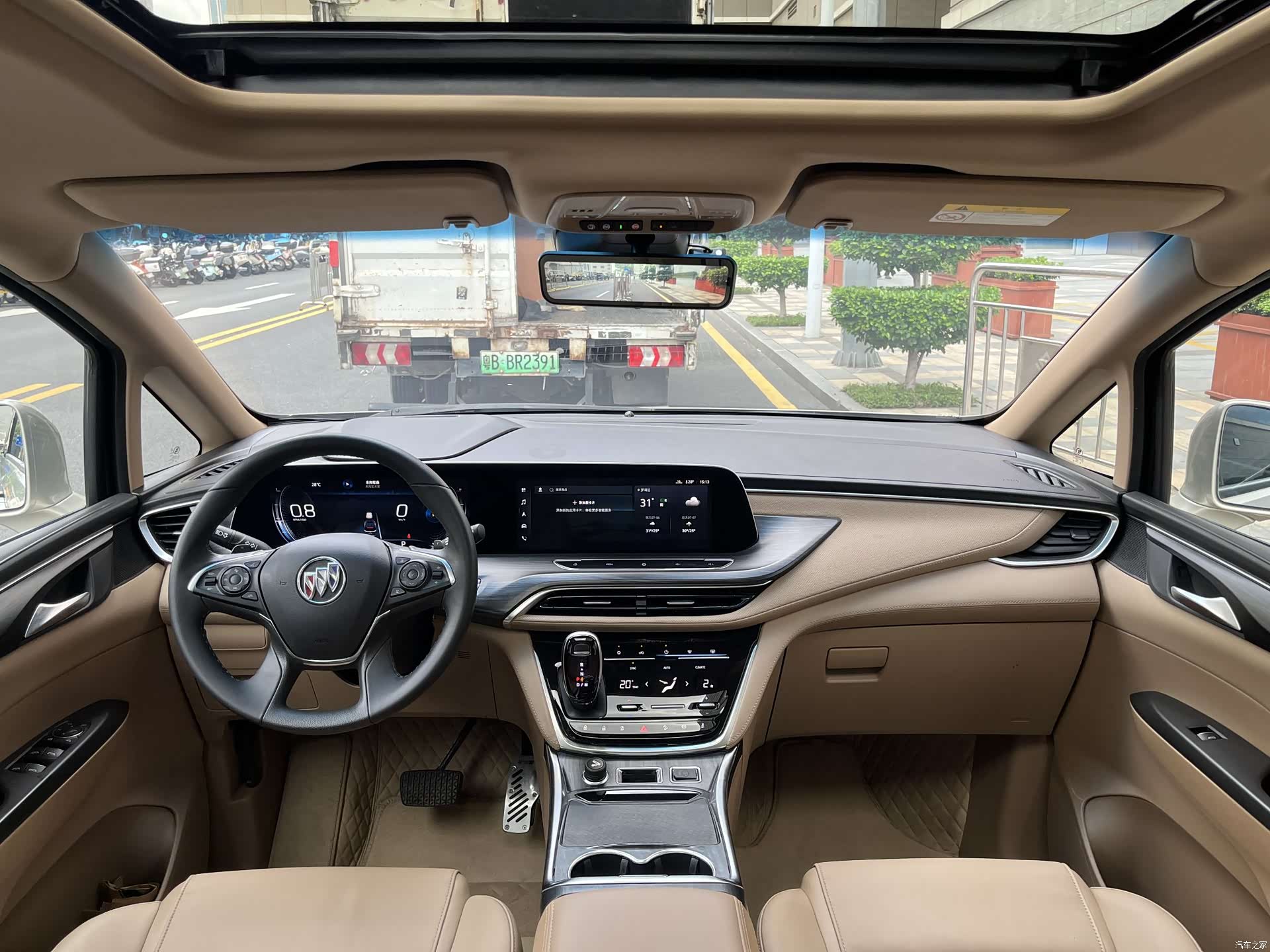 Buick GL8, 2021 11