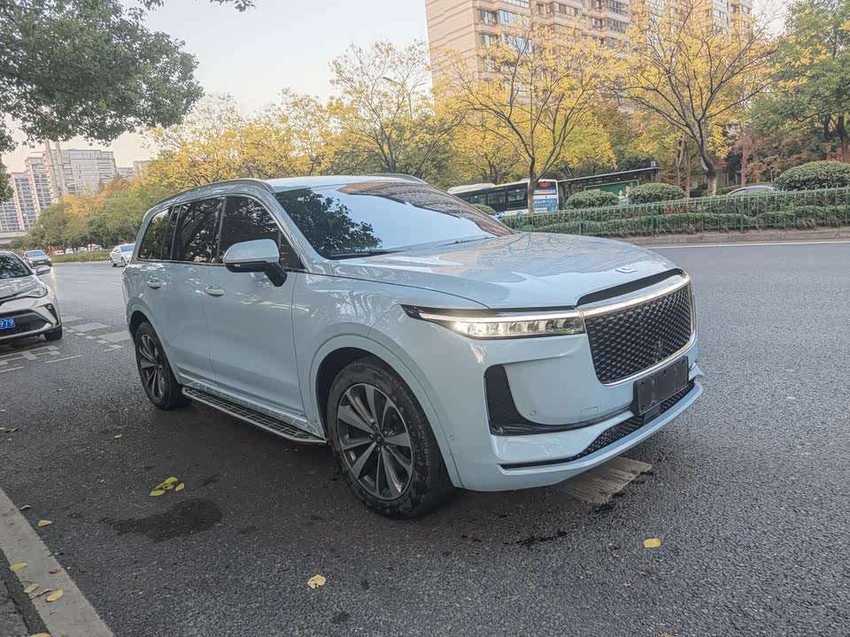 Li Auto Ideal ONE