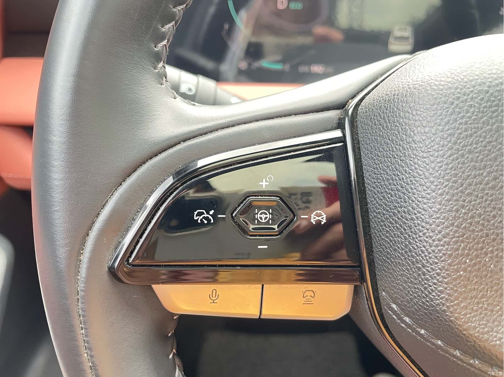 Changan CS75, 2024 34