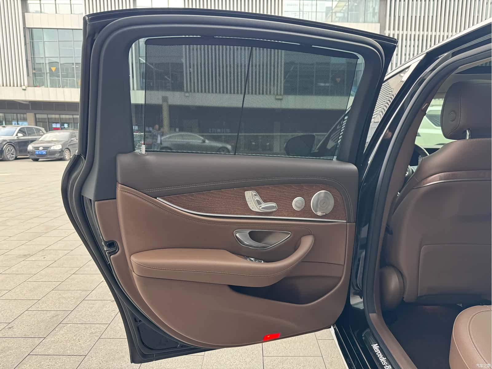Mercedes-Benz E-Class, 2022 8
