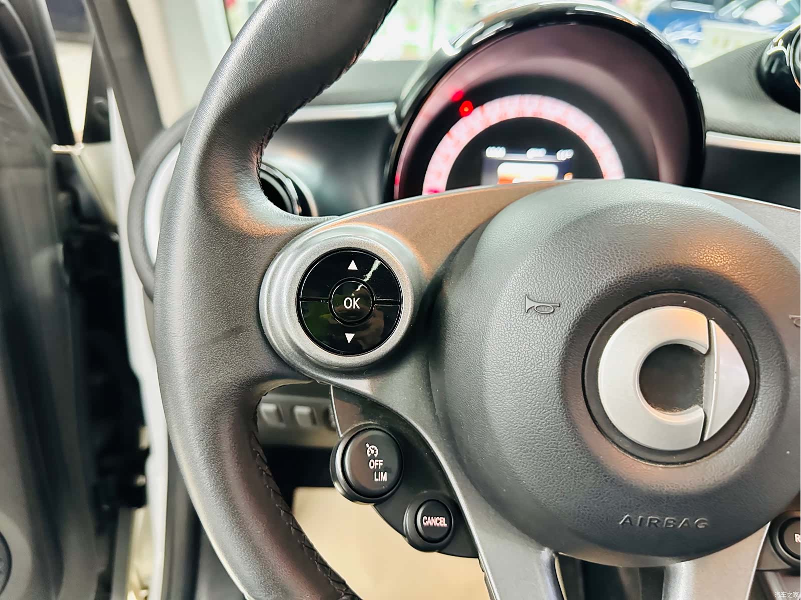 Smart Fortwo, 2018 32