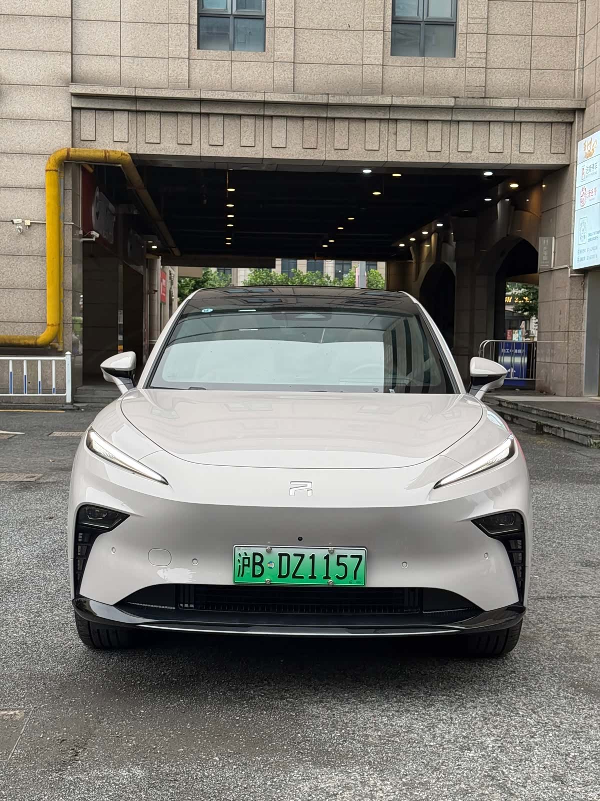 Rising Auto R7, 2025 2