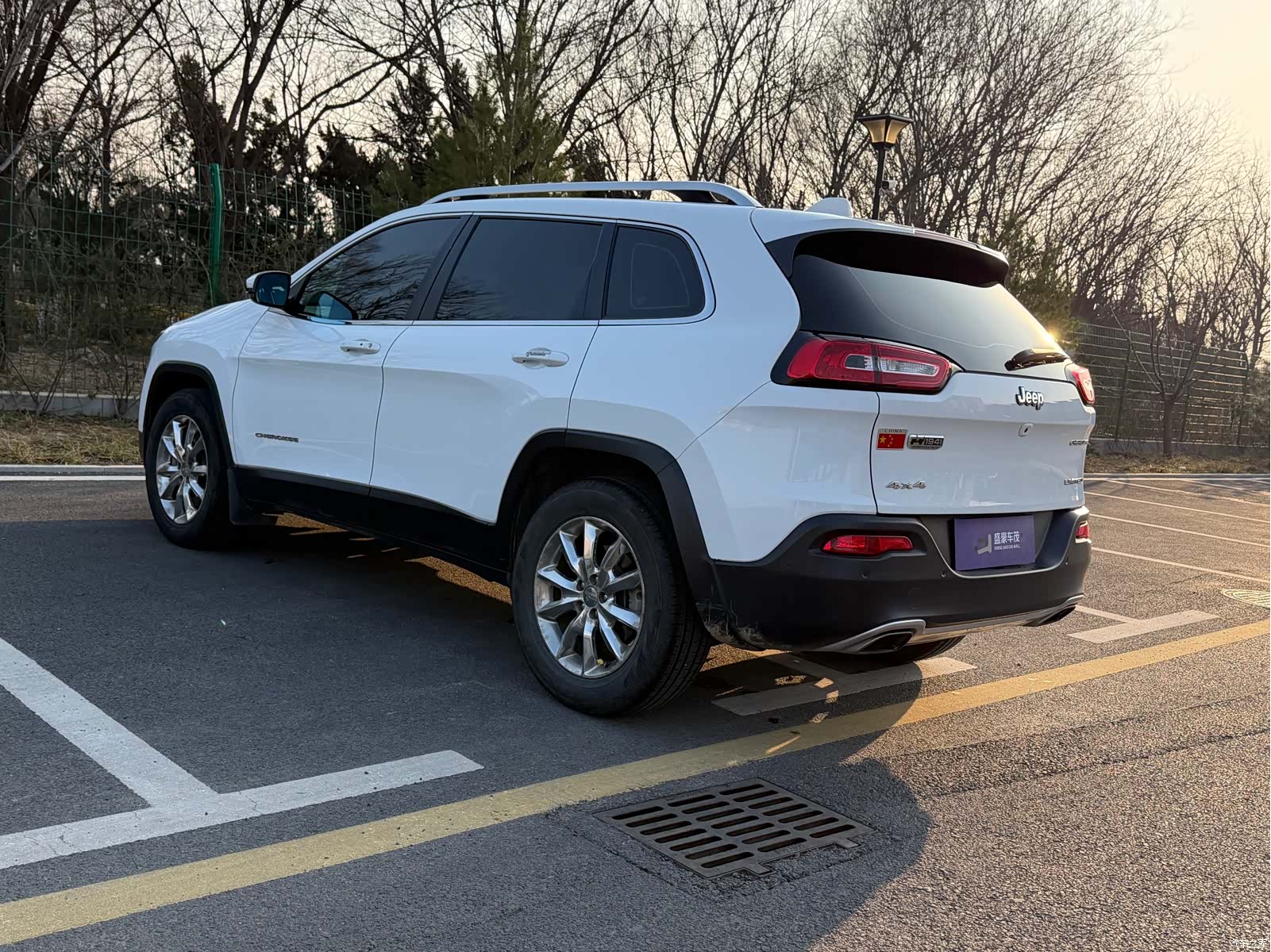 Jeep Cherokee, 2016 11