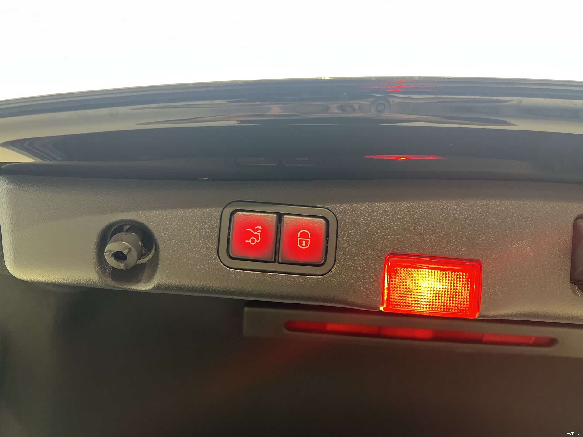 Mercedes-Benz E-Class, 2018 19