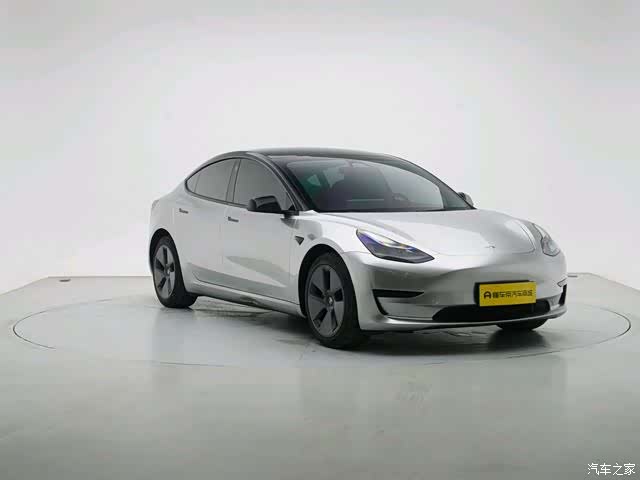 Tesla Model 3, 2022 8