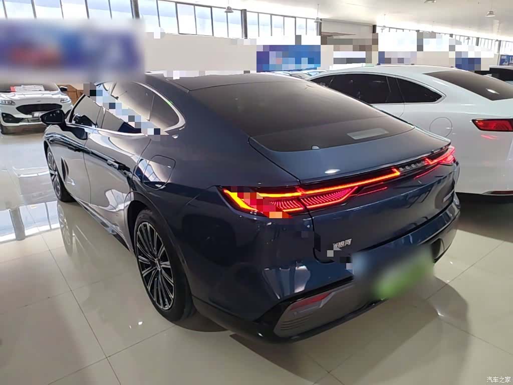 Geely 8, 2025 все фото