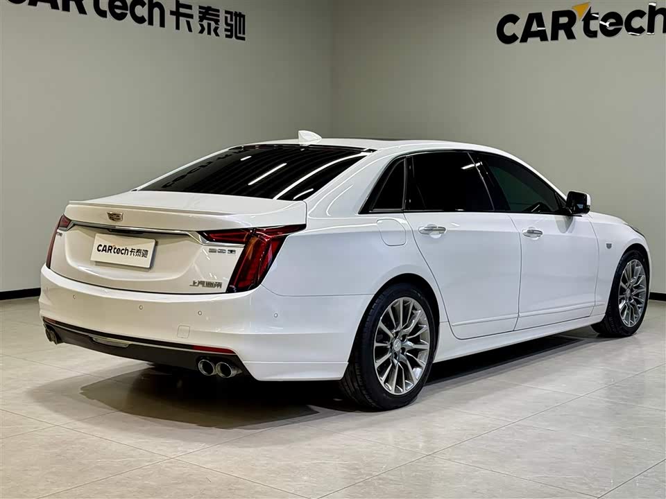 Cadillac CT6