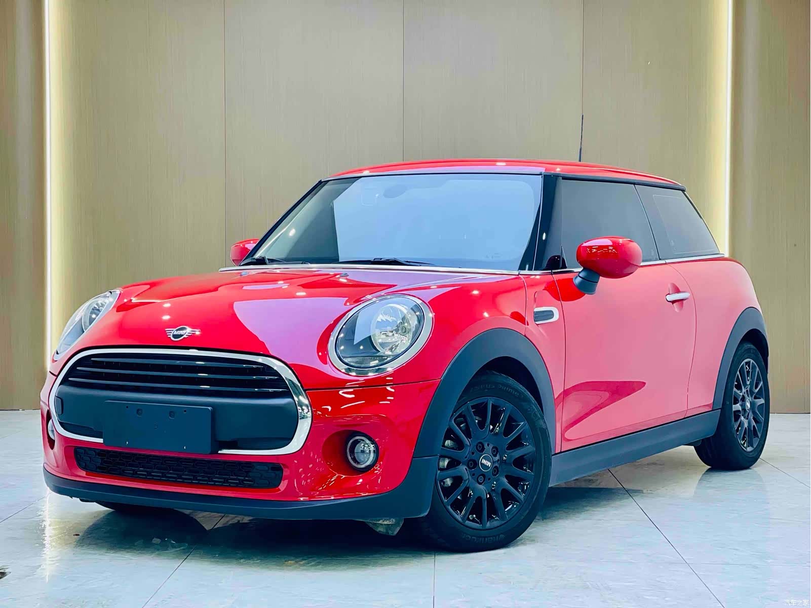 Mini ONE, 2021 1