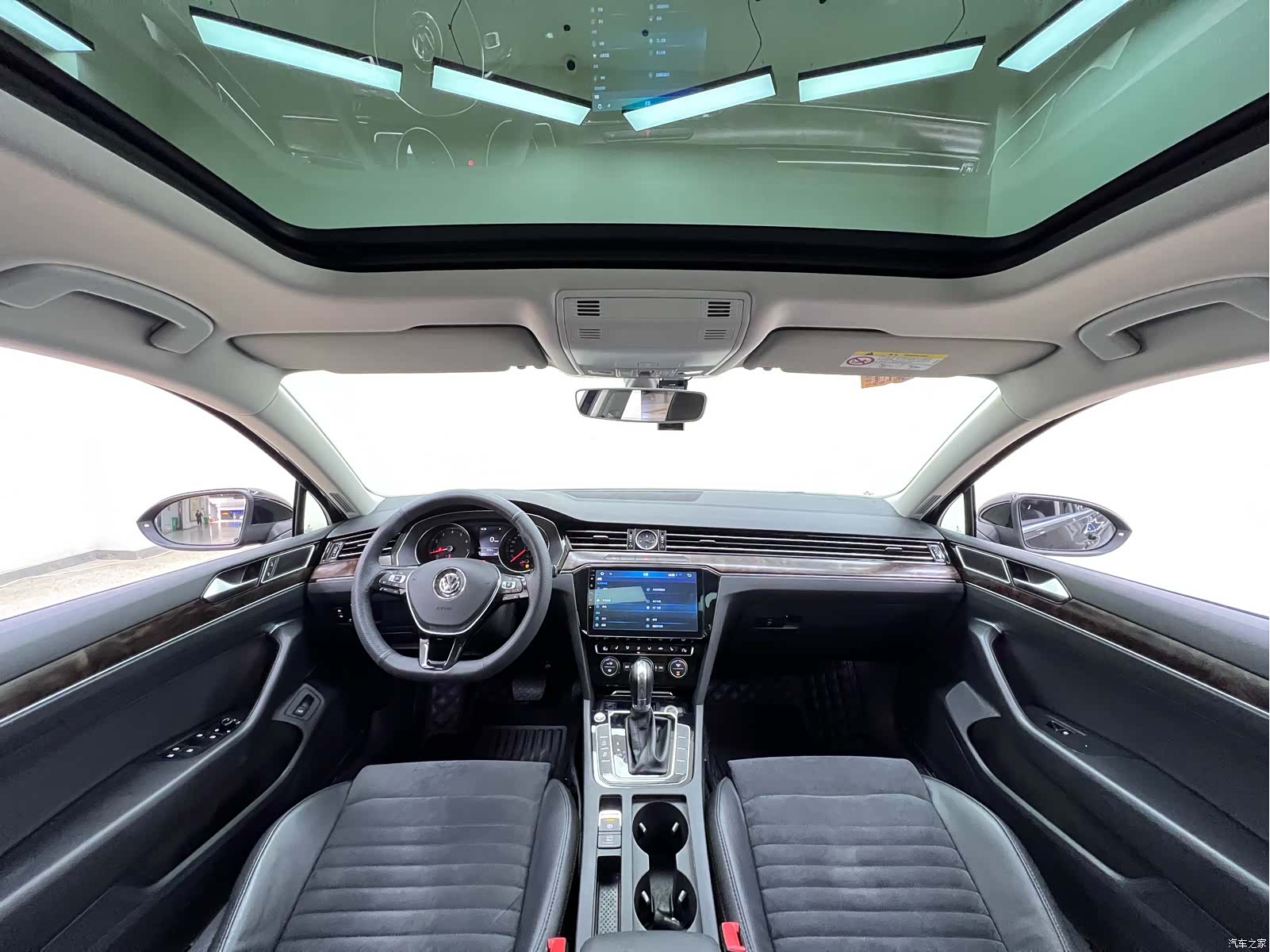 Volkswagen Magotan, 2018 21