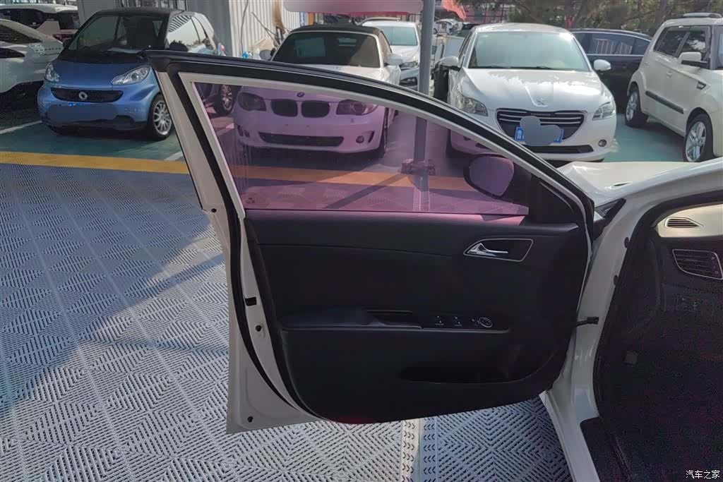Hyundai GLS, 2016 7