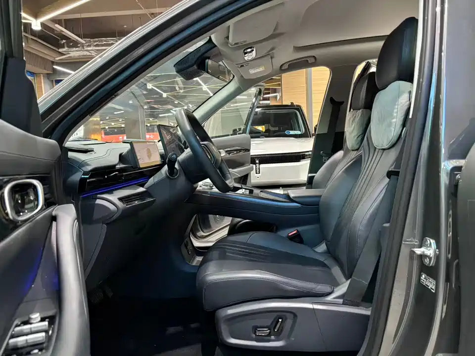 Geely Galaxy Galaxy E5