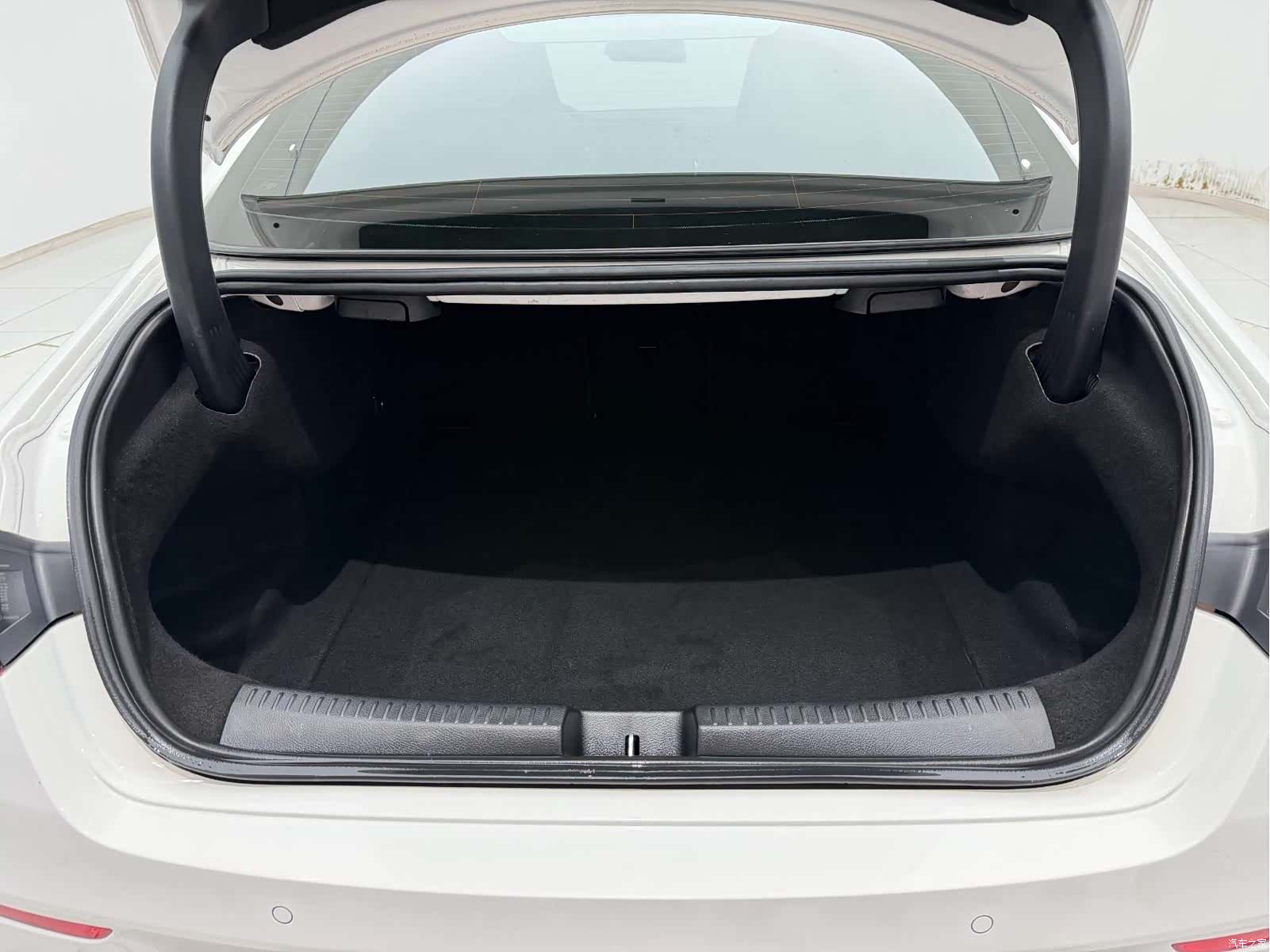 Mercedes-Benz CLA, 2020 10