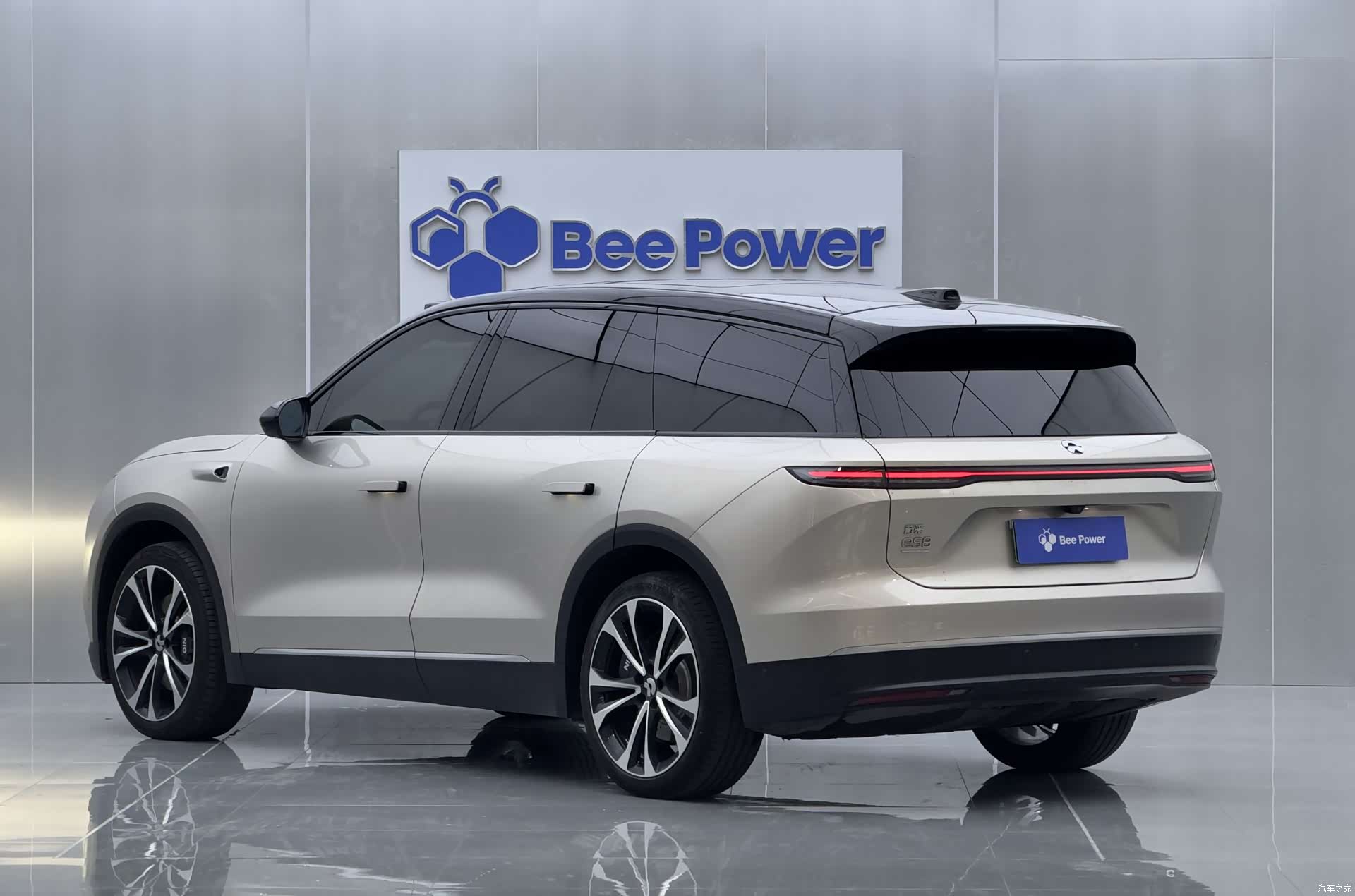 NIO ES8, 2023 8
