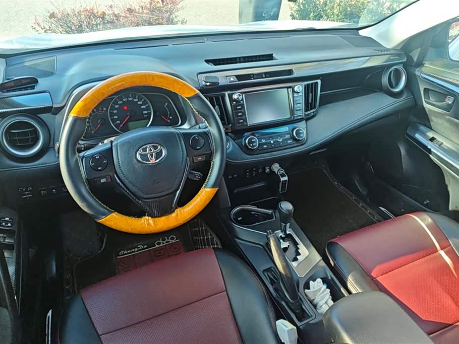Toyota RAV4 Rongfang